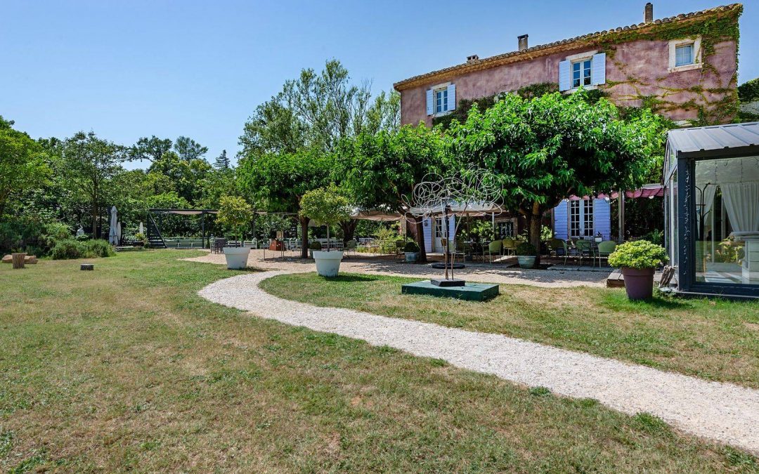 “Romantic and Well-Being in Provence” Stay